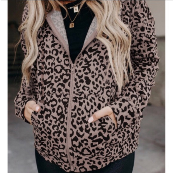 Leopard print hooded jacket - Picture 3 of 9